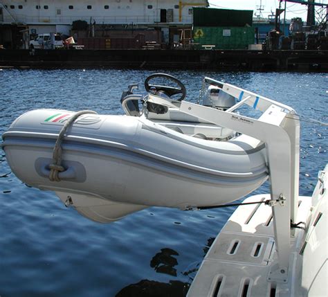 electric dinghy davits